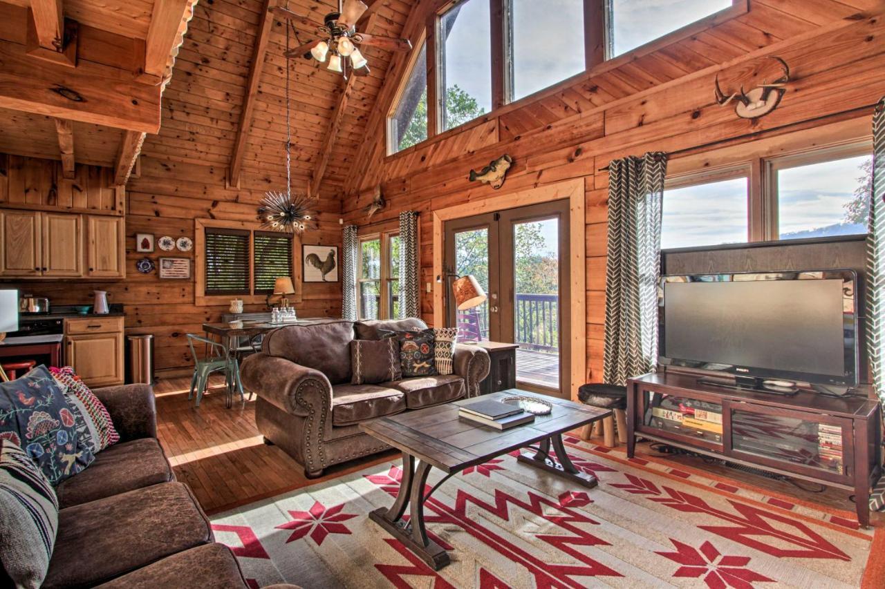 Pigeon Forge Scenic Solitude With Private Hot Tub! Esterno foto