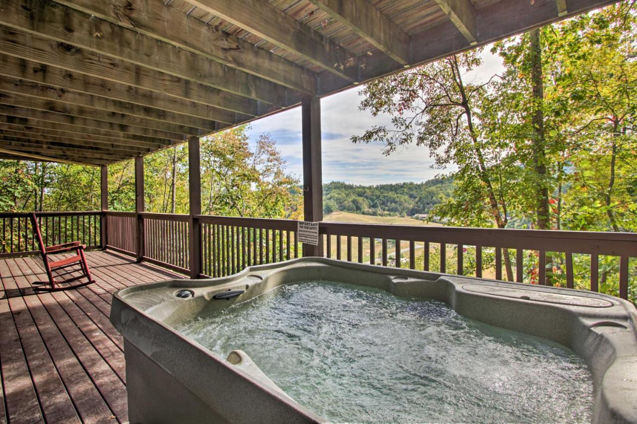 Pigeon Forge Scenic Solitude With Private Hot Tub! Esterno foto